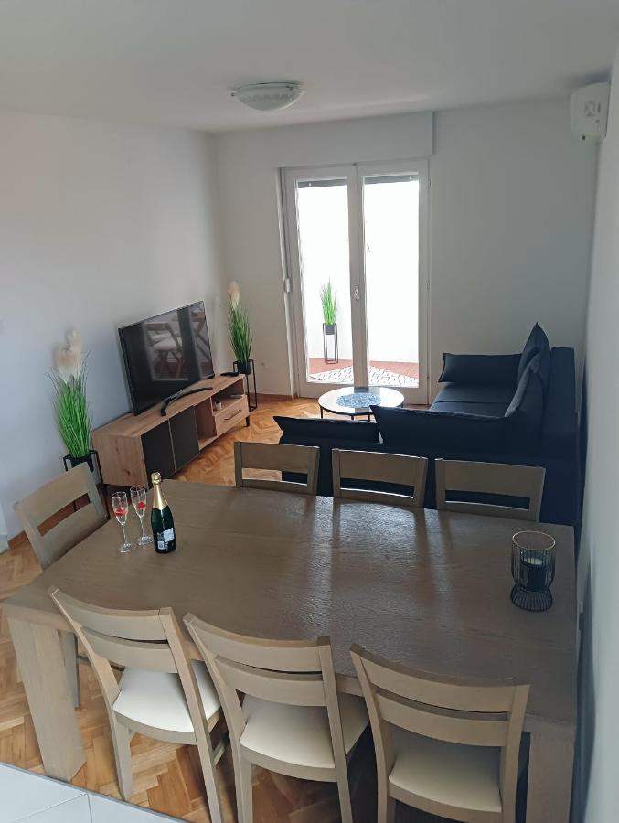 Apartman Luna Задар Экстерьер фото