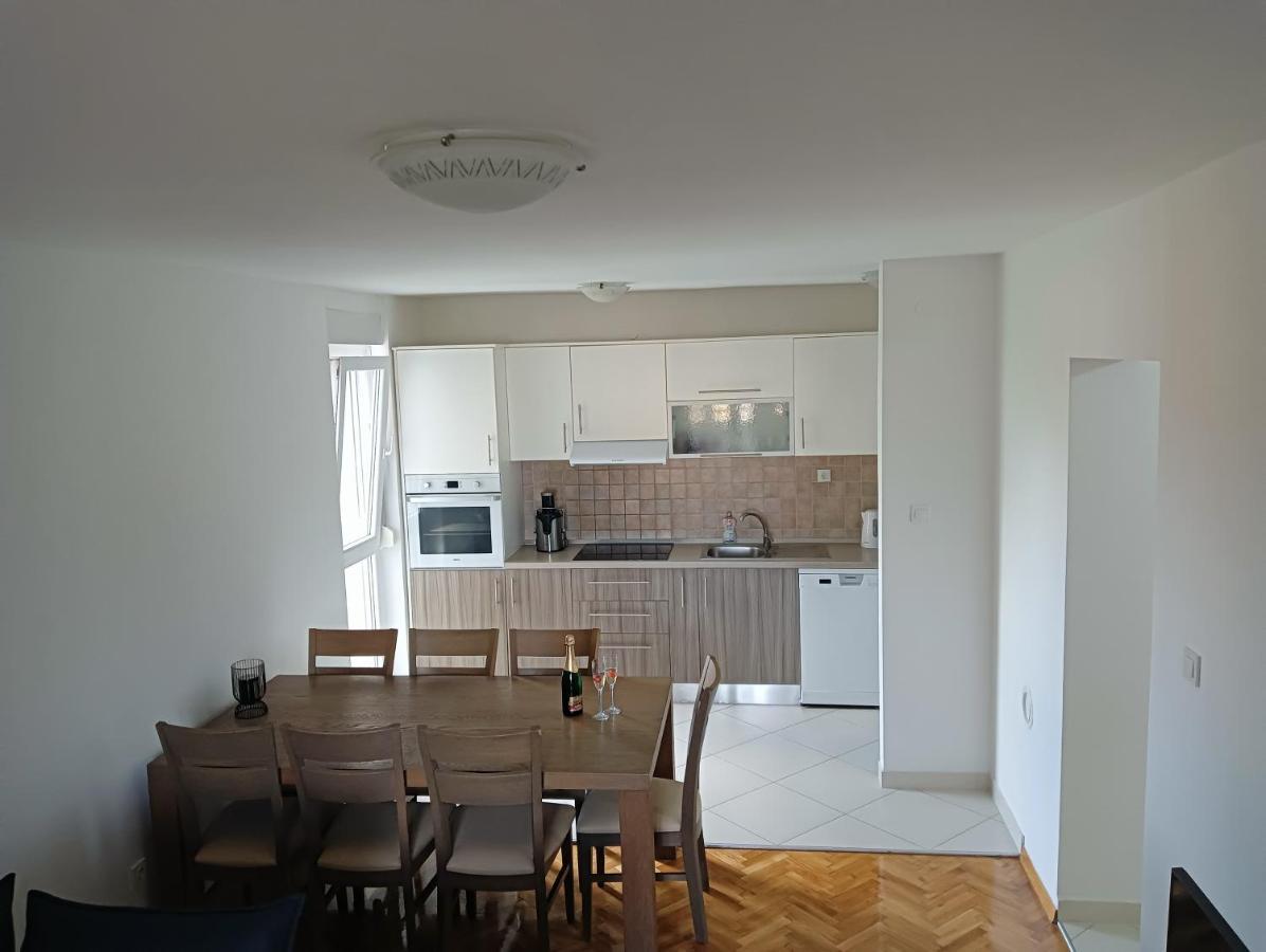 Apartman Luna Задар Экстерьер фото